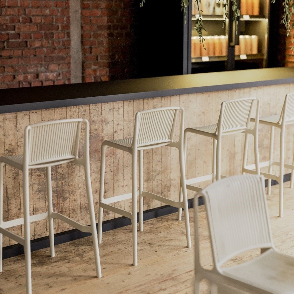 Nes Plastik Bar Sandalye